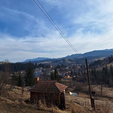 Приватна Садиба "Світлиця Гуцульщини" วอรอคตา ภายนอก รูปภาพ